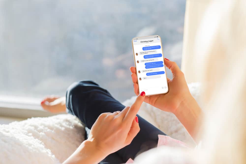 Why Is My IPhone Deleting Text Messages Explained DeviceTests