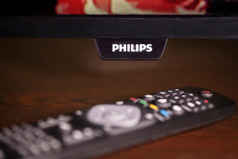 How To Reset Philips TV (StepbyStep Tutorial) DeviceTests
