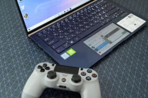 Ps4 Controller With A Laptop
