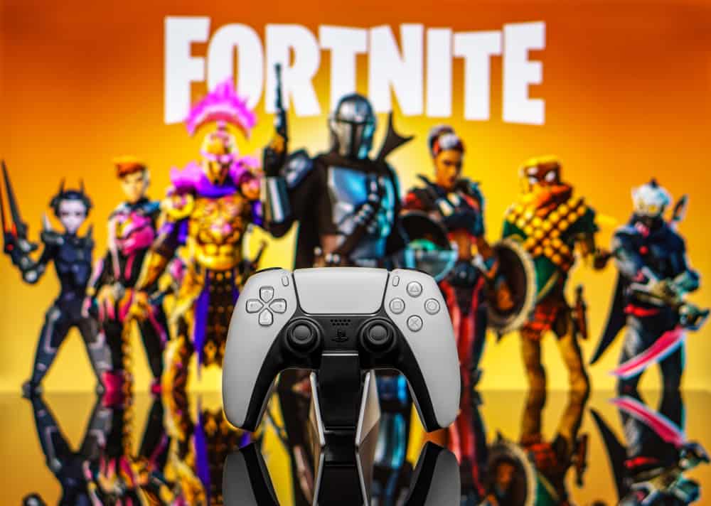 How To Play Fortnite With a Controller on 2023) DeviceTests