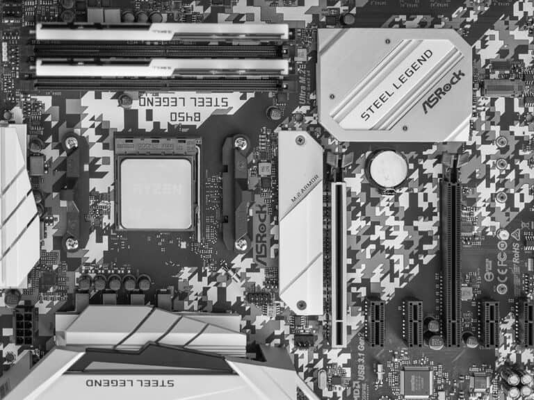 How To Identify BIOS Chip on Motherboard DeviceTests