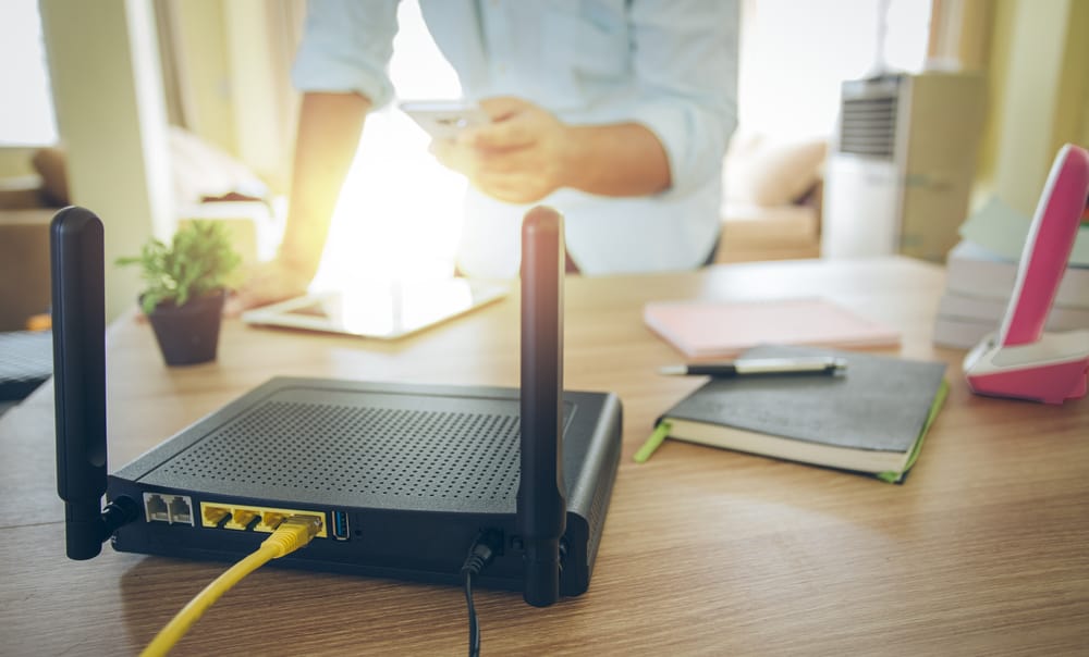 Black Wi-Fi Router