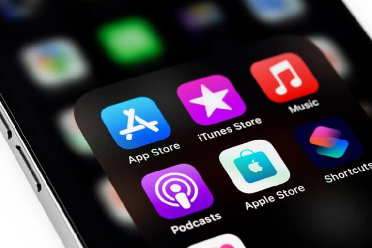 How Many Lumens Is an iPhone Flashlight? (Updated 2024) DeviceTests