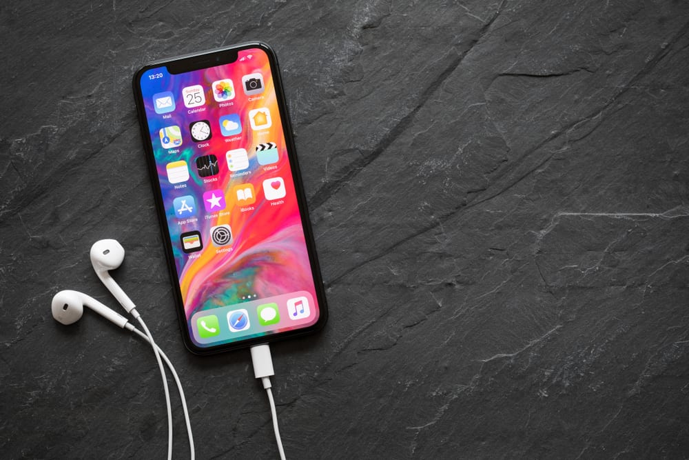 How To Change Screen Picture On Iphone 11