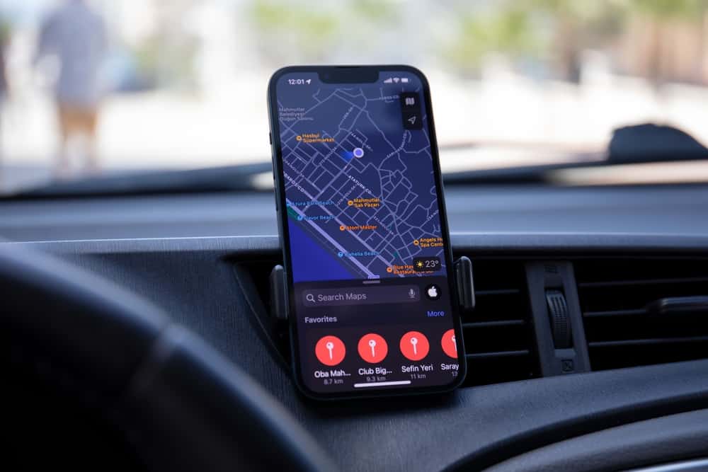 How To Change The Gps Voice On Iphone