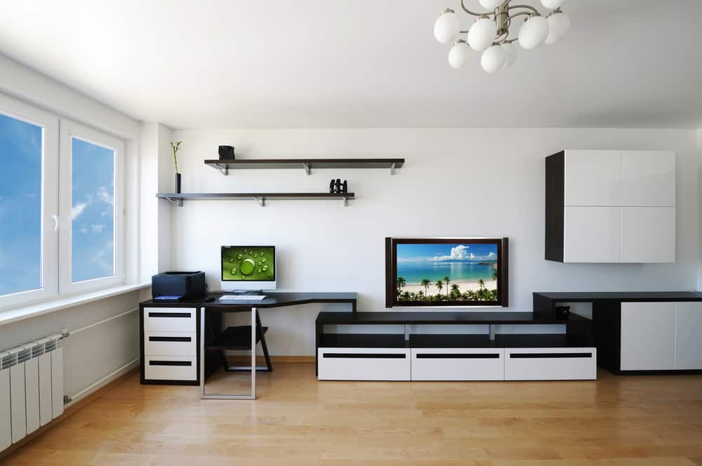 What Is The Difference Between A Monitor And A Tv? 1 What Is The Difference Between A Monitor And A Tv 1