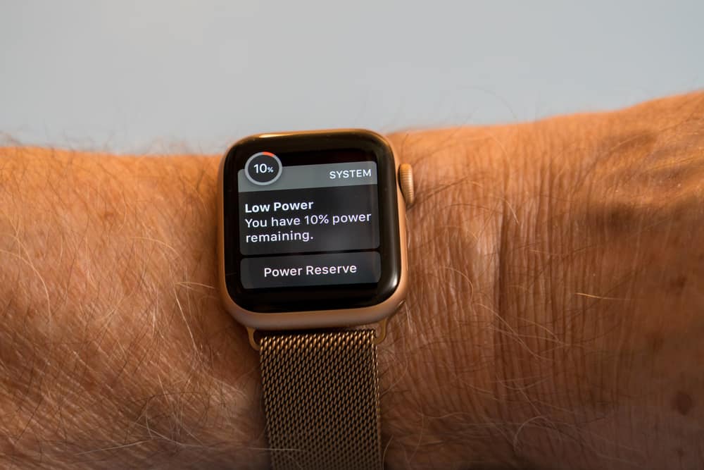 How Long Should A Apple Watch Battery Last