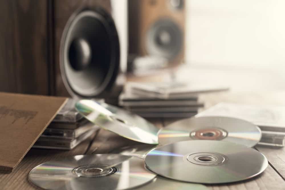 What Is the Maximum Storage Capacity of a CD? DeviceTests