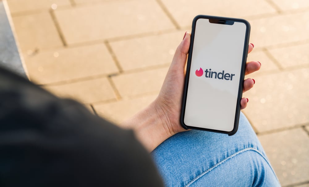 How To Delete Messages On The Tinder App Updated 2024 DeviceTests