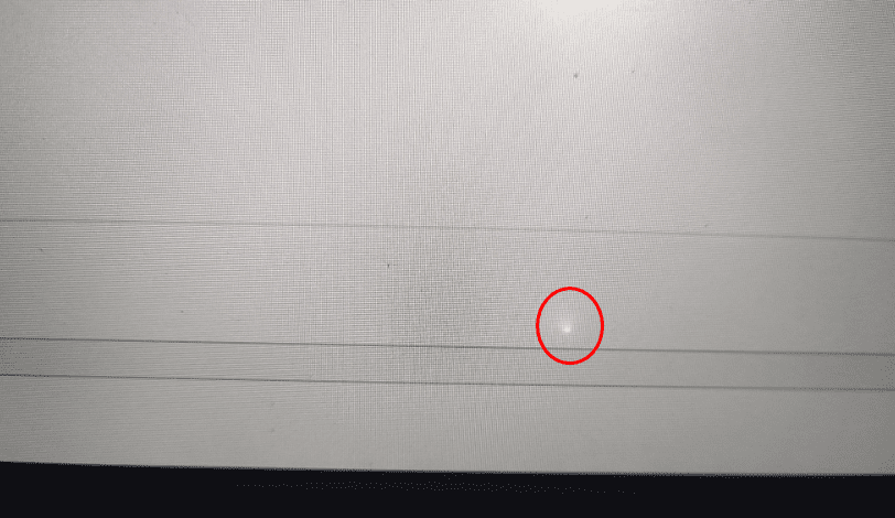 how-to-fix-the-white-spot-on-a-laptop-screen-devicetests