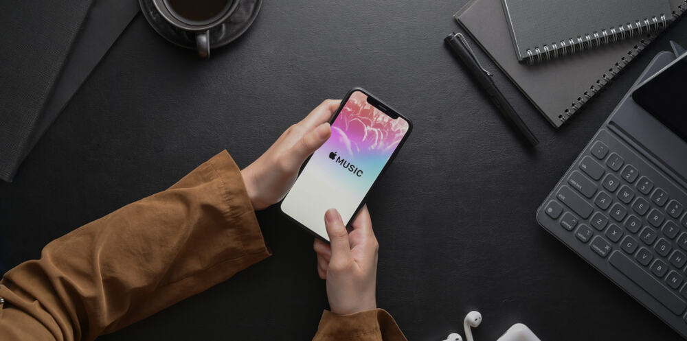 8 DJ Apps That Work With Apple Music DeviceTests