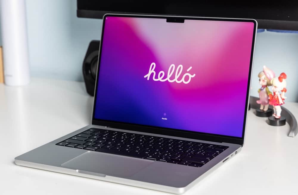 Экран приветствия Macbook