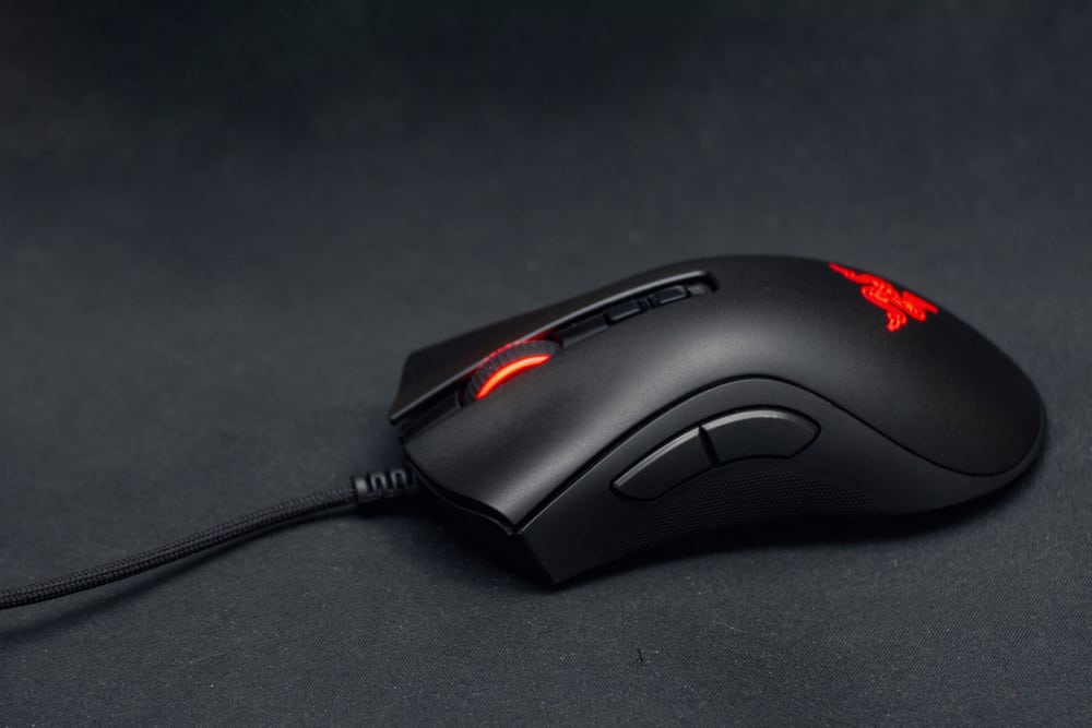 Razer DEATHADDER v2 Pro. Мышка на гонке. Cyber Mouse. Топовая мышь для бабы.