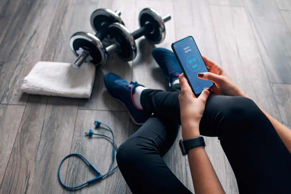 Why Is My Fitness App Not Working? (4 Reasons) | DeviceTests